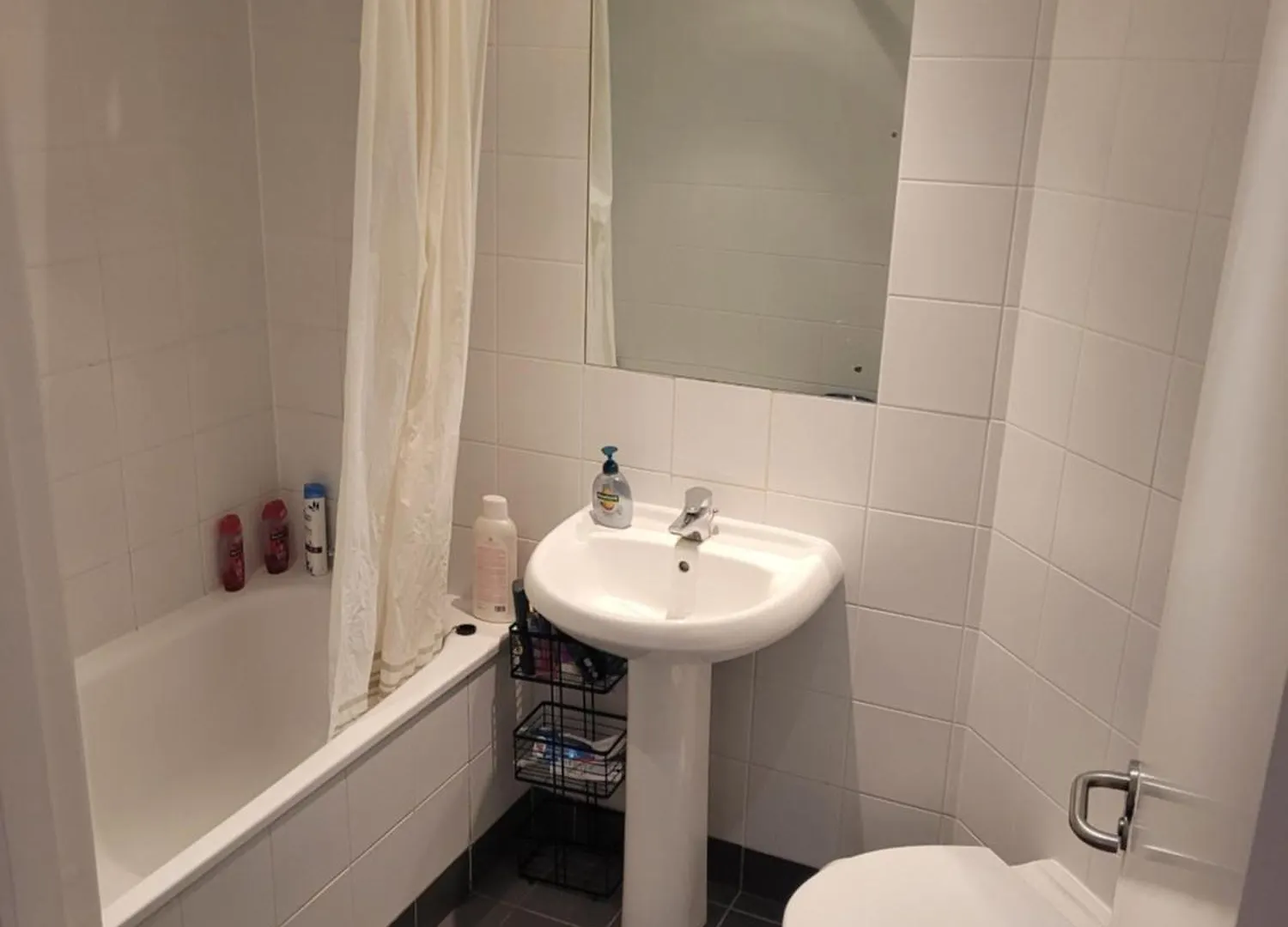 2 Double Bedrooms Apartment Near Airport & Town Dublin